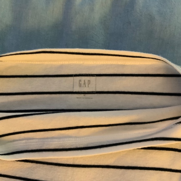 Gap boatneck 3/4 sleeve shirt - Picture 3 of 3